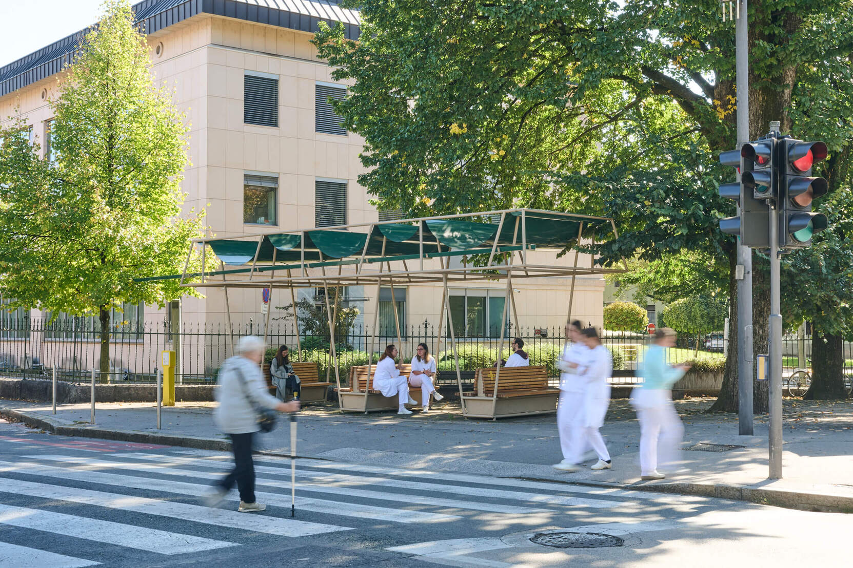 Začasne, a glasne intervencije za boljše počutje bolnikov in osebja UKC